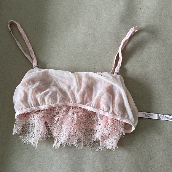 NWT Victoria’s Secret Lace Bralette - Picture 5 of 7